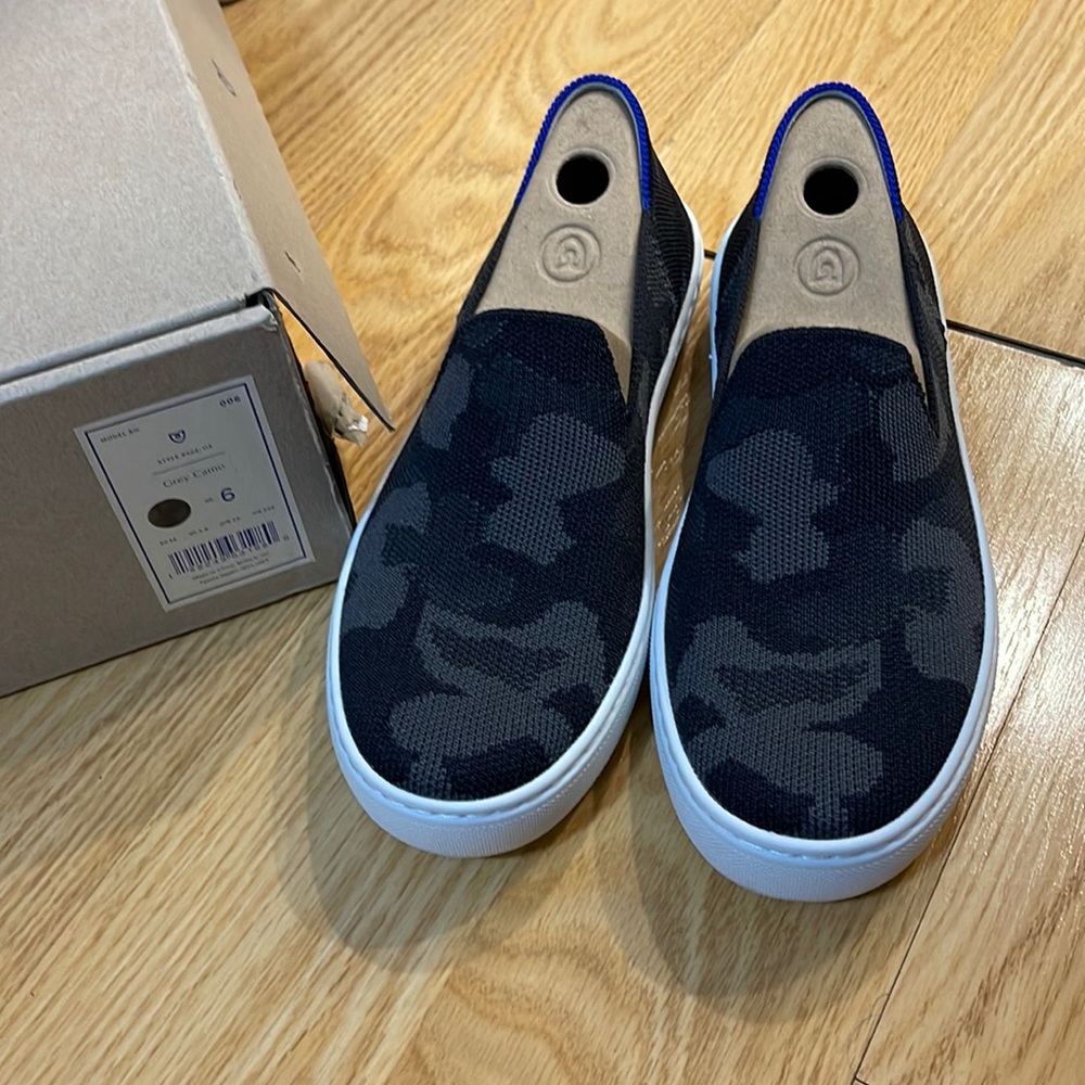 Rothys sneakers new